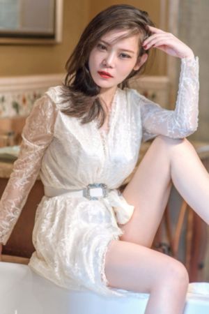 美女尿囗免费看_BD英语免费观看最新
