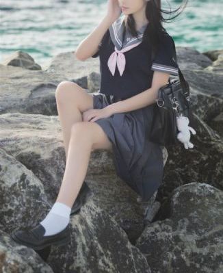 二次元美女洗澡_HD天堂在线